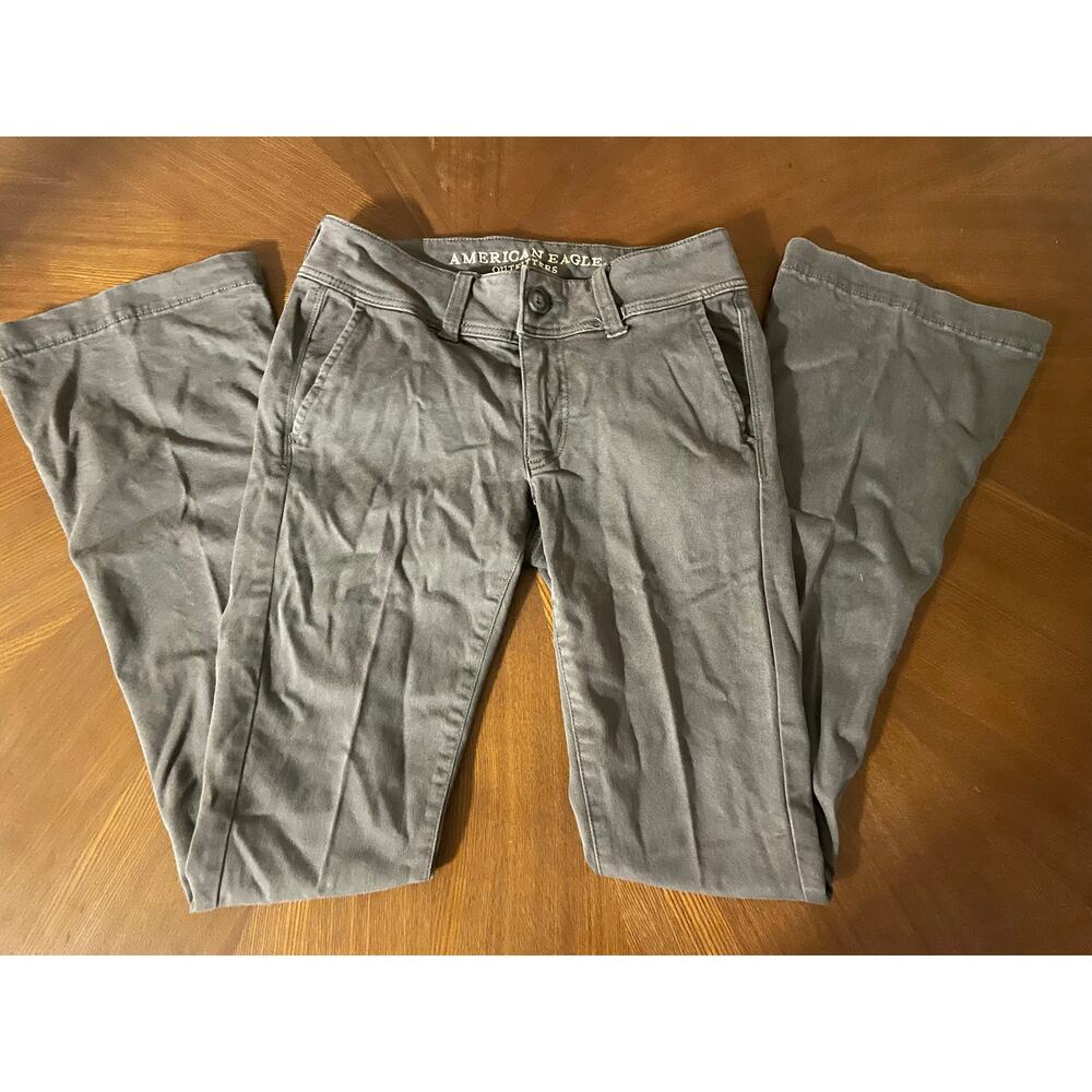 American Eagle Super Stretch Kick Boot Jeans size 00 (x-short)